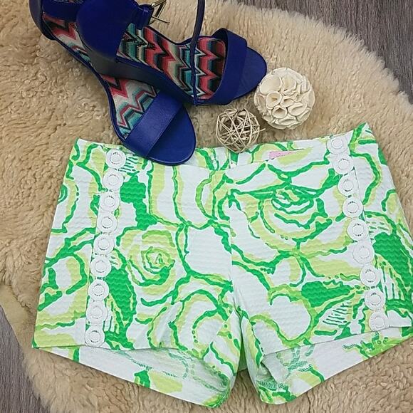 Vntg Lily Pulitzer green and white floral Lisa shorts 000 (xxs) - Picture 1 of 4